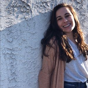 Meet your Posher, Jackie